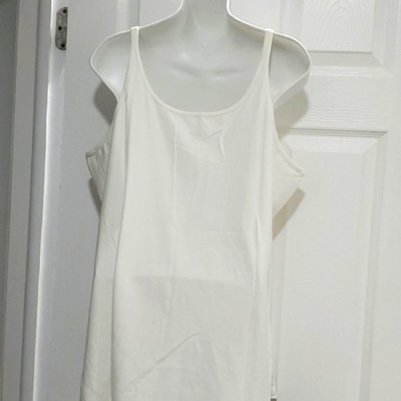 MOTTO SLEEVELESS OFF WHITE TANK (1X) - Picture 3 of 5